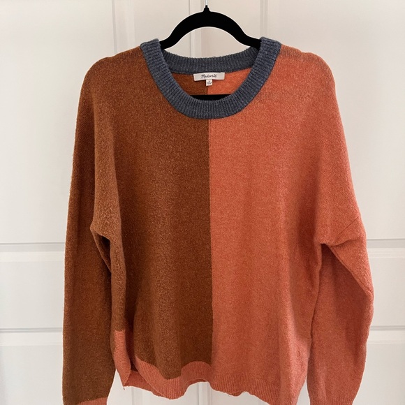 Stylish 6- Piece Clothing Bundle - Good American, Madewell, Zara & More! Size L - Picture 9 of 16